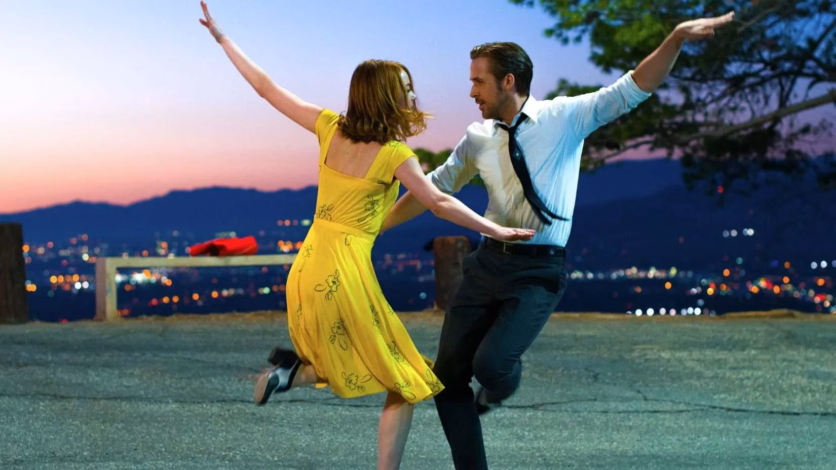 a-decade-of-drama-dances-and-dudes-in-tights-looking-back-at-2016-s-blockbuster-bonanza-image-2
