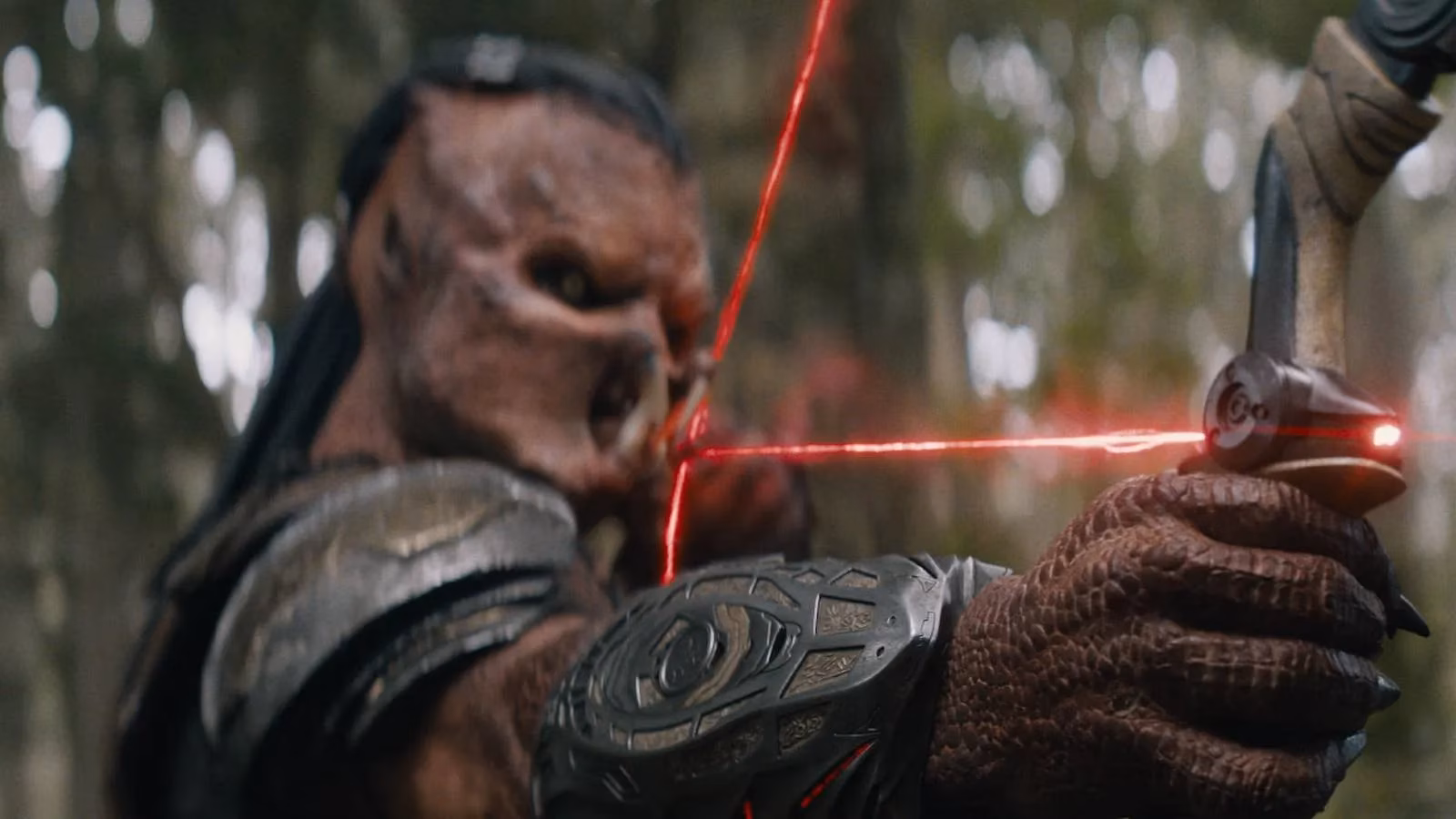 disney-s-alien-and-predator-renaissance-redefines-iconic-monsters-image-0