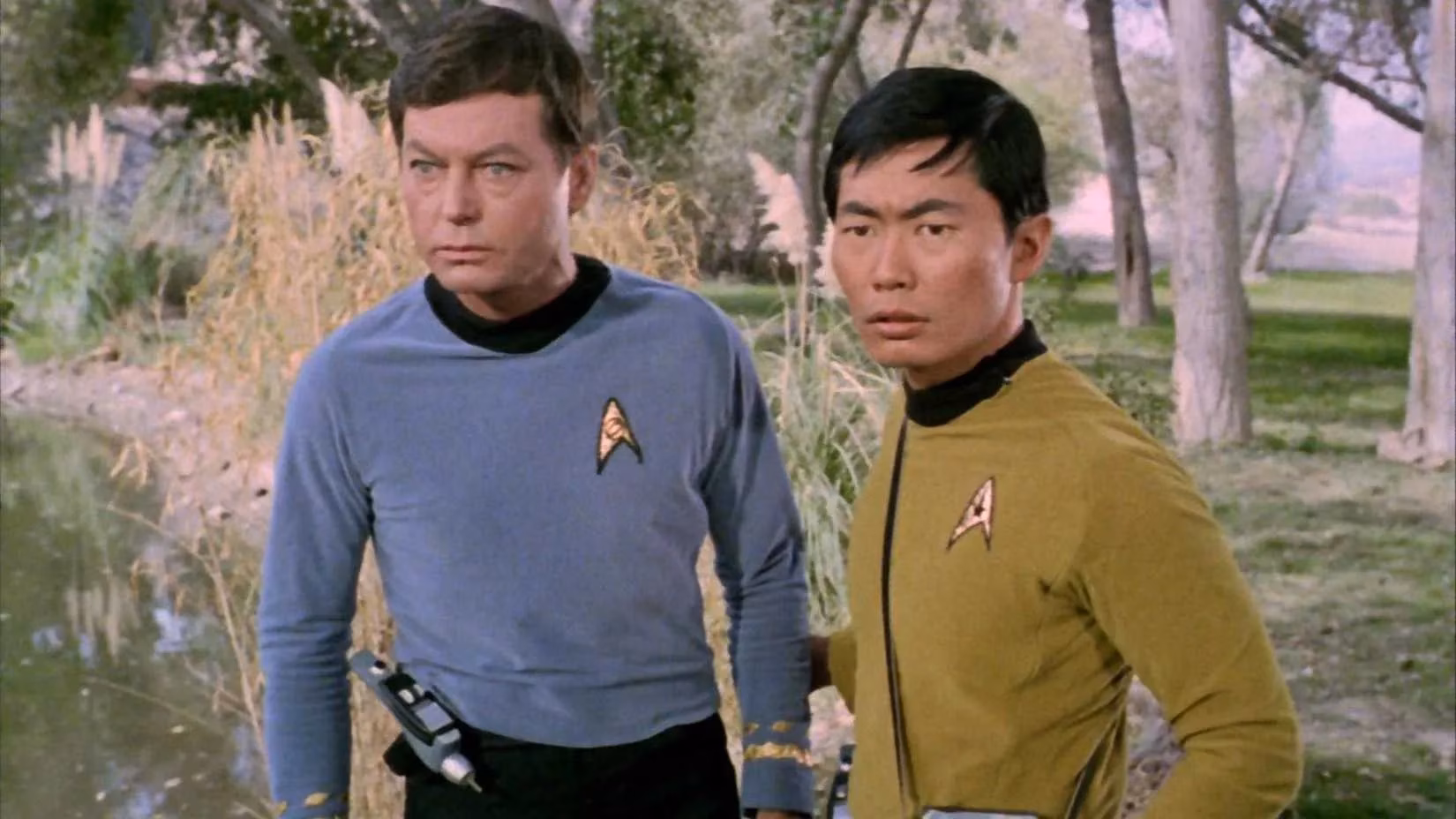 strange-new-worlds-finale-thomas-jane-is-bones-kai-murakami-is-sulu-image-1